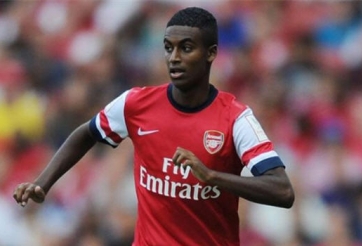 Arsenal ra mắt 'Ozil mới' ở trận derby Bắc London